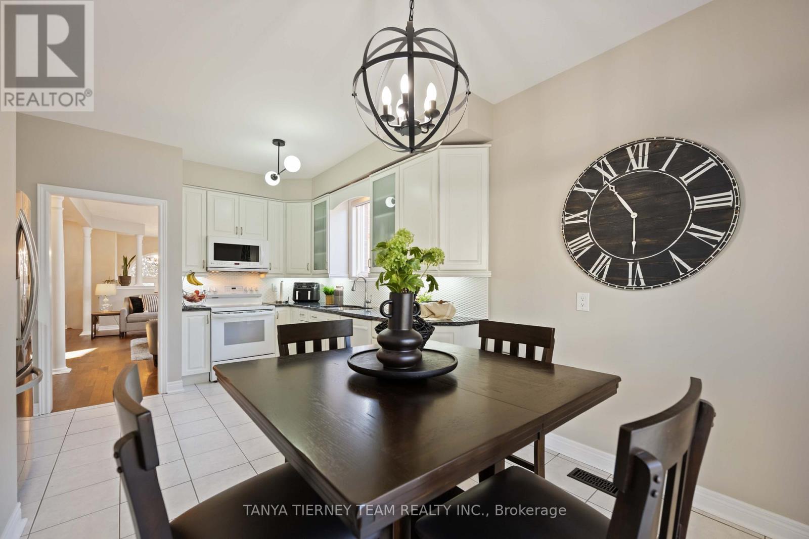 16 CODY AVENUE - 8