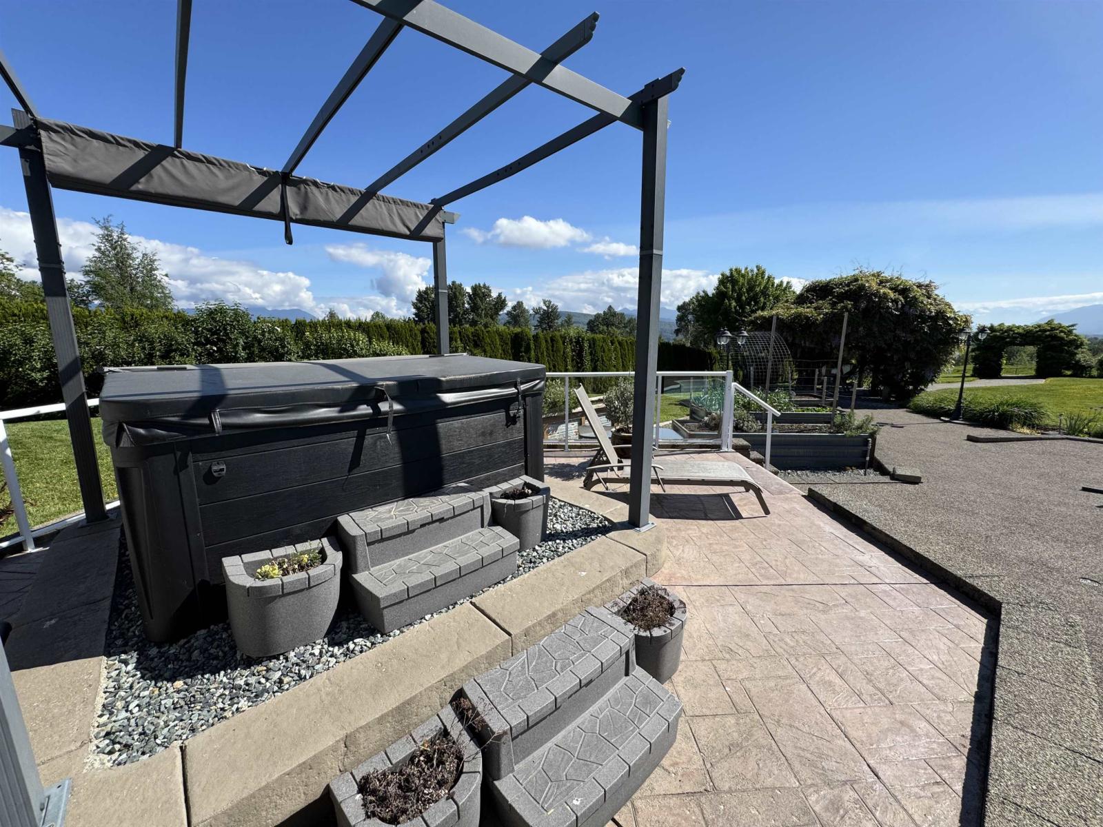 7064 SATCHELL STREET, Abbotsford