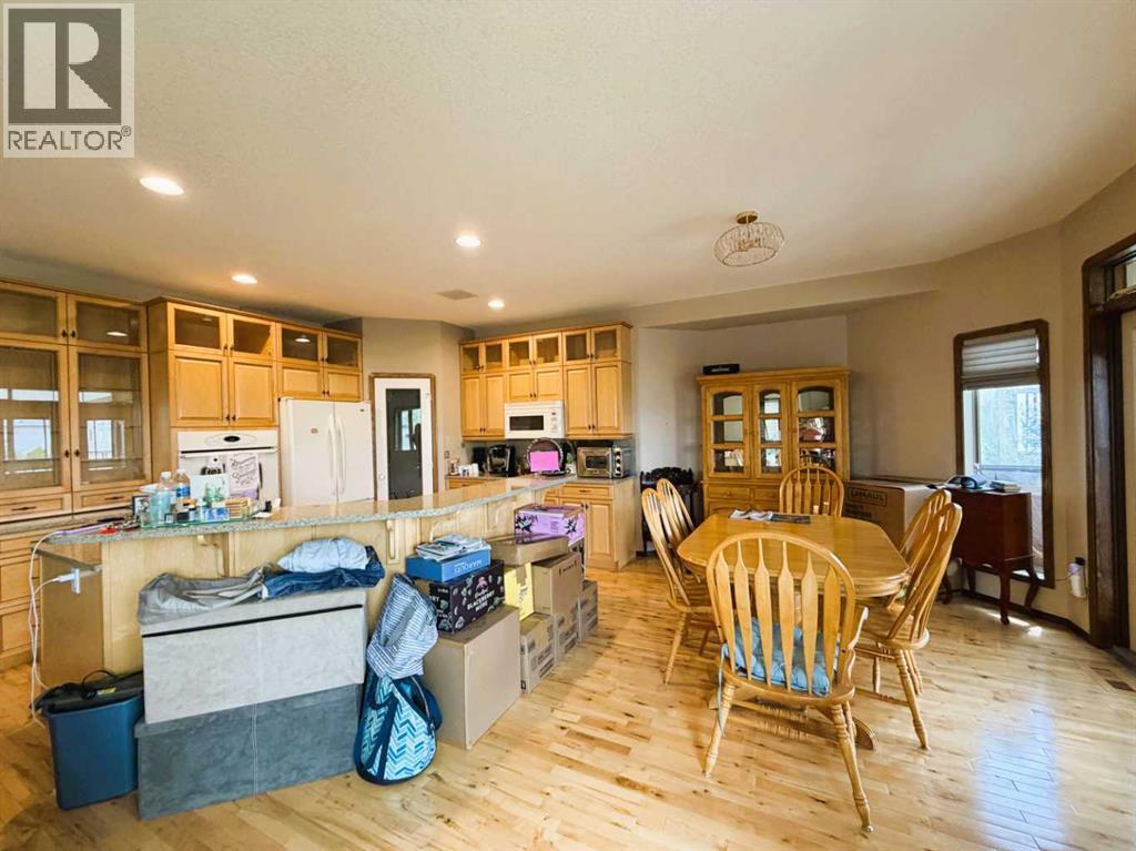 144 Sundance Road SW — photo 6