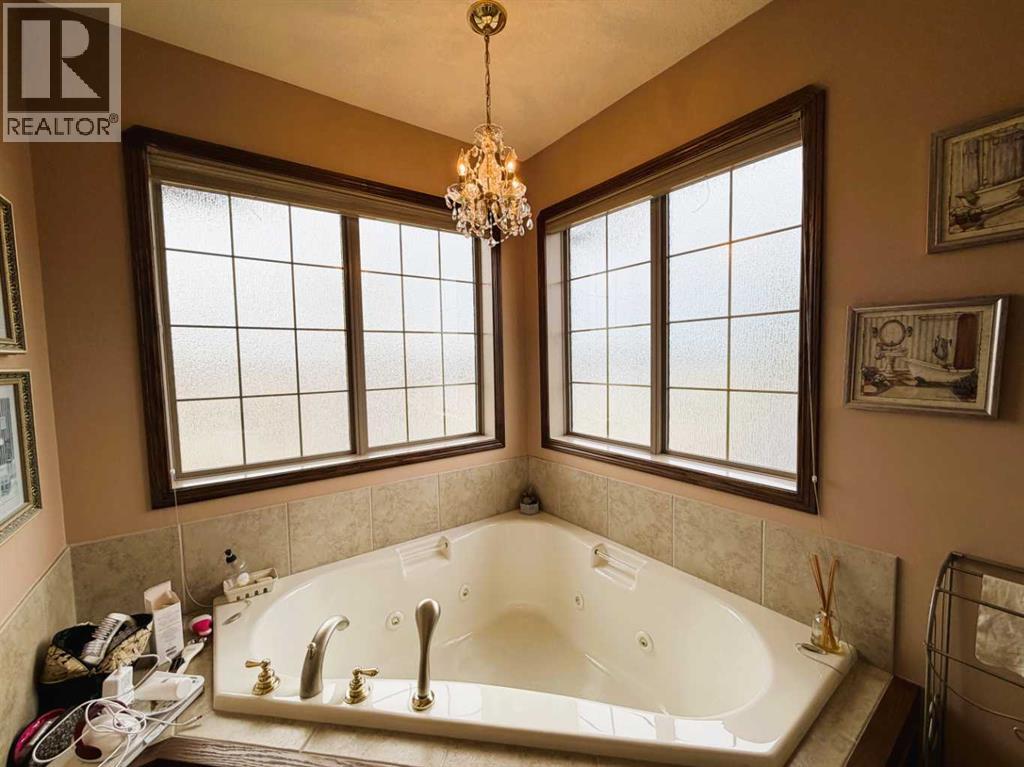 144 Sundance Road SW — photo 13