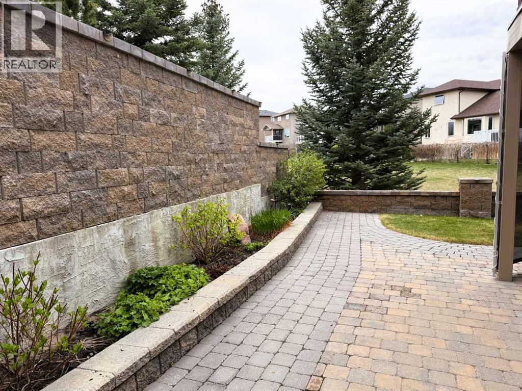 144 Sundance Road SW — photo 40