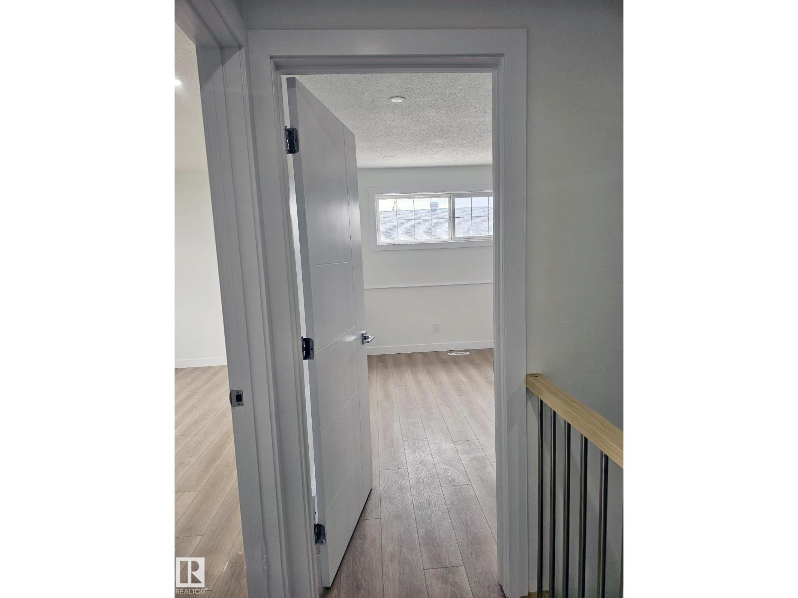 20 Hunt Road NW - 29
