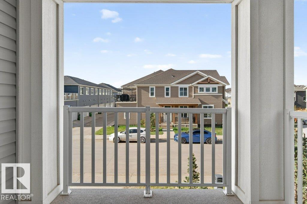 20315 16 AV NW, Edmonton