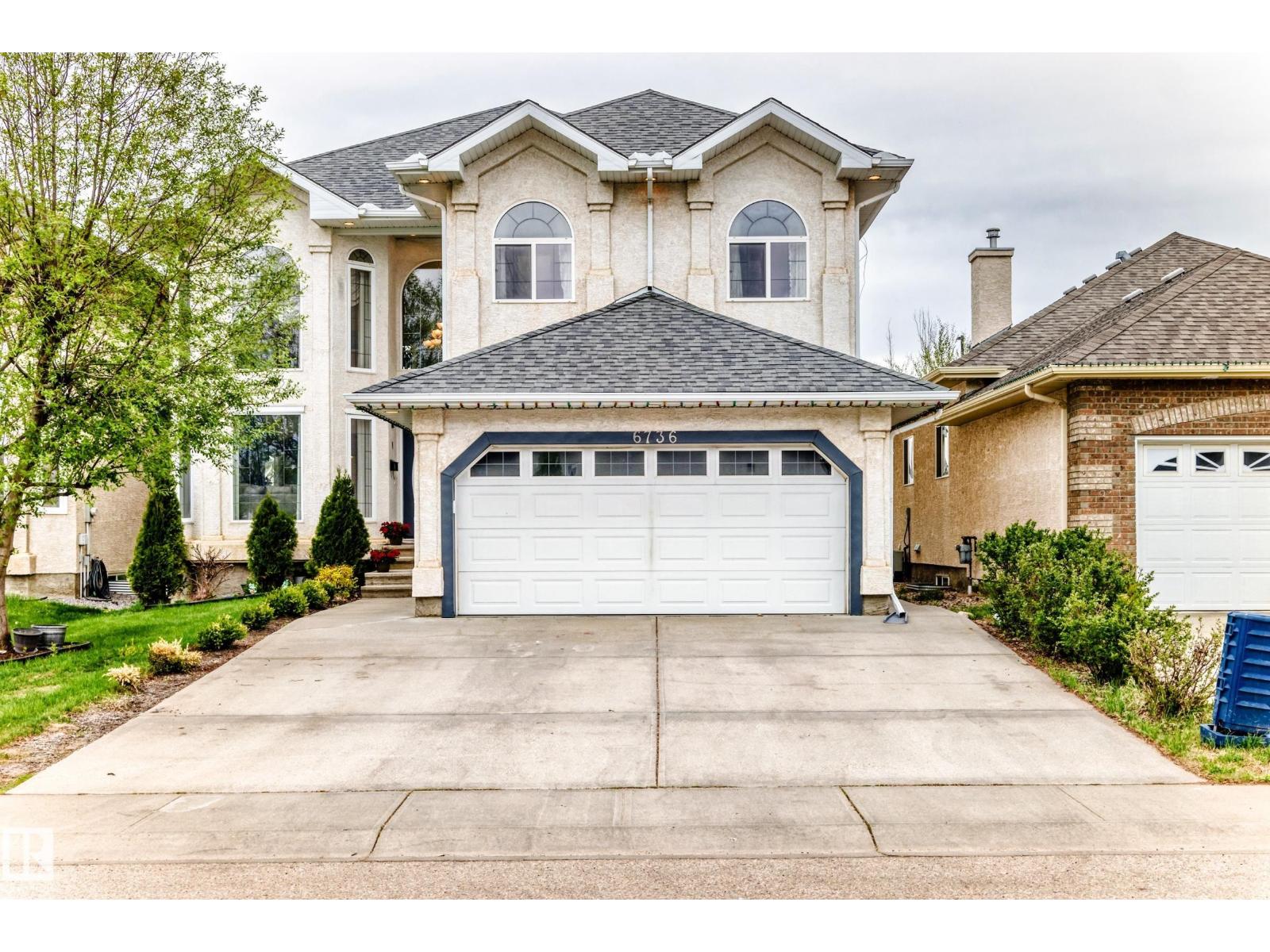 6736 11 AV SW - Image 3