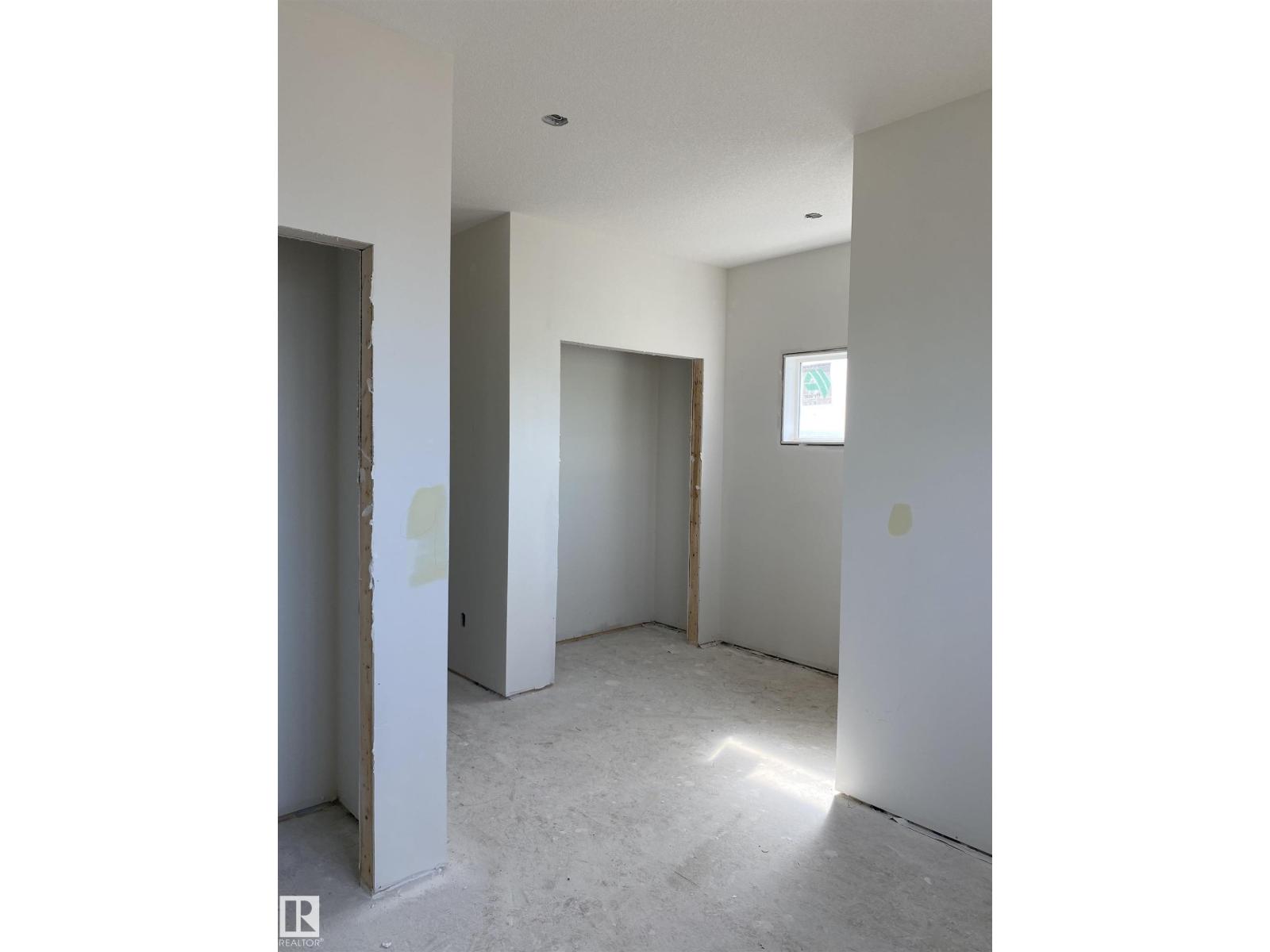8795 Edgemont LI NW - 17
