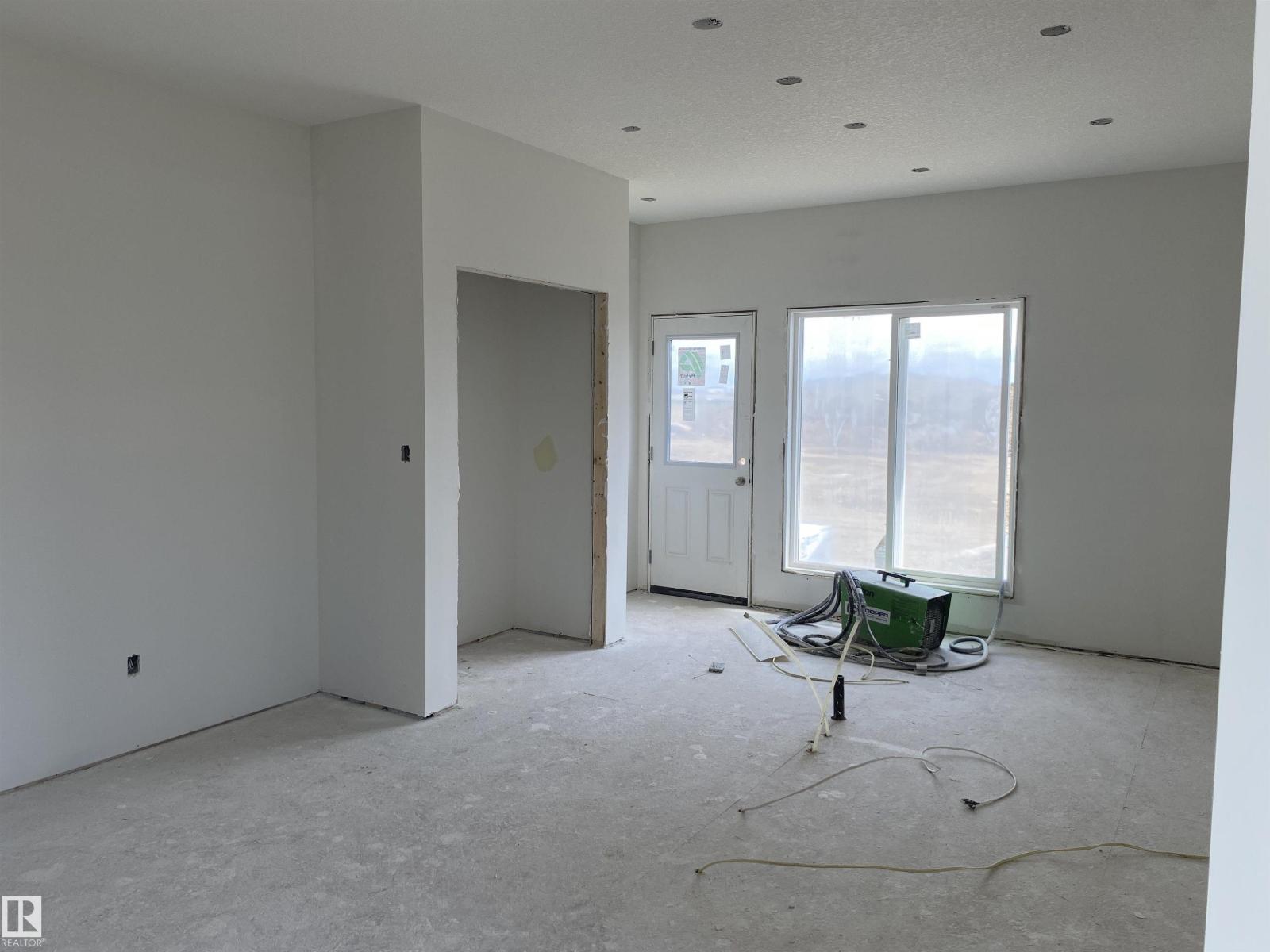 8795 Edgemont LI NW - 14
