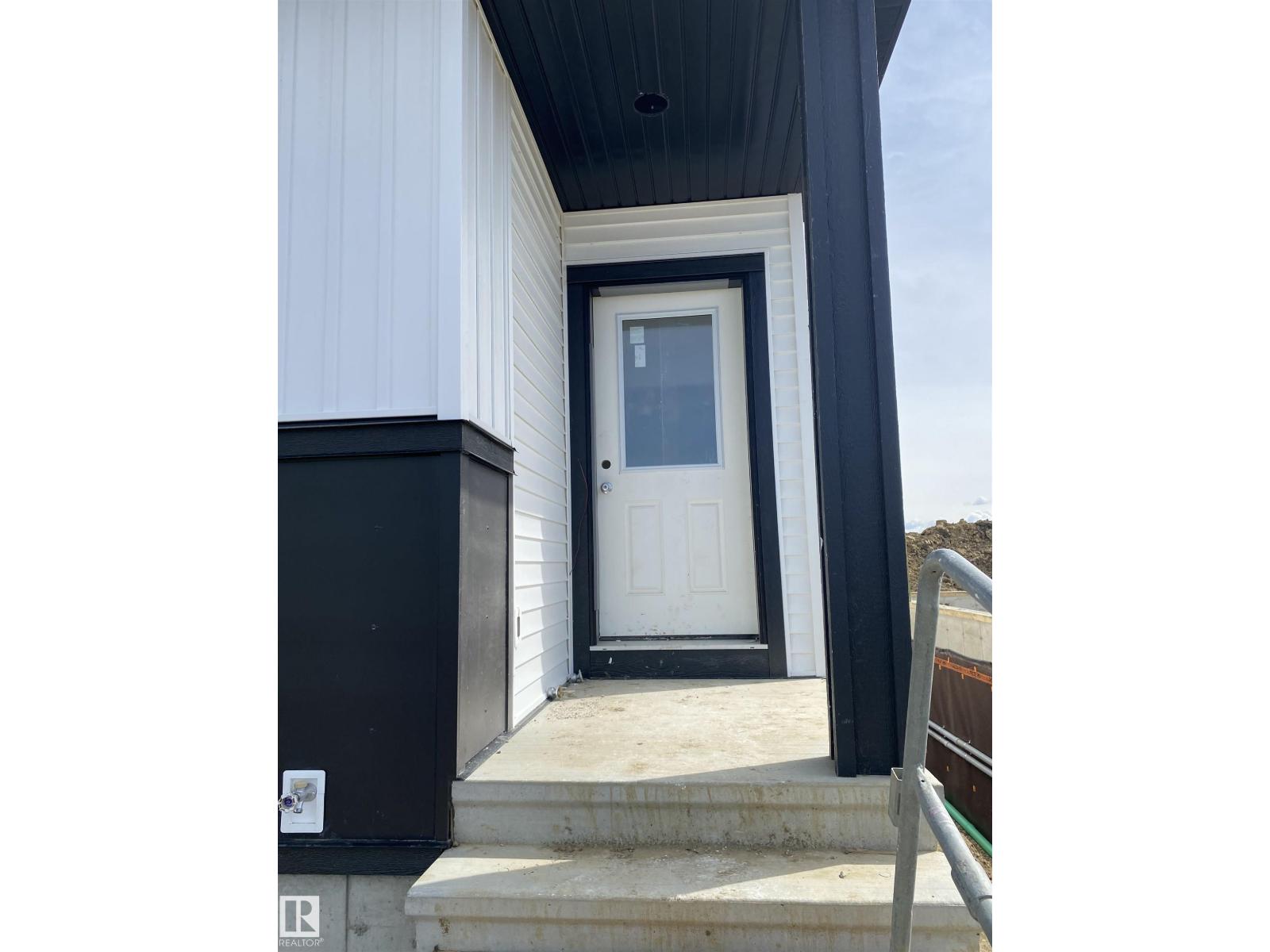 8795 Edgemont LI NW - 4