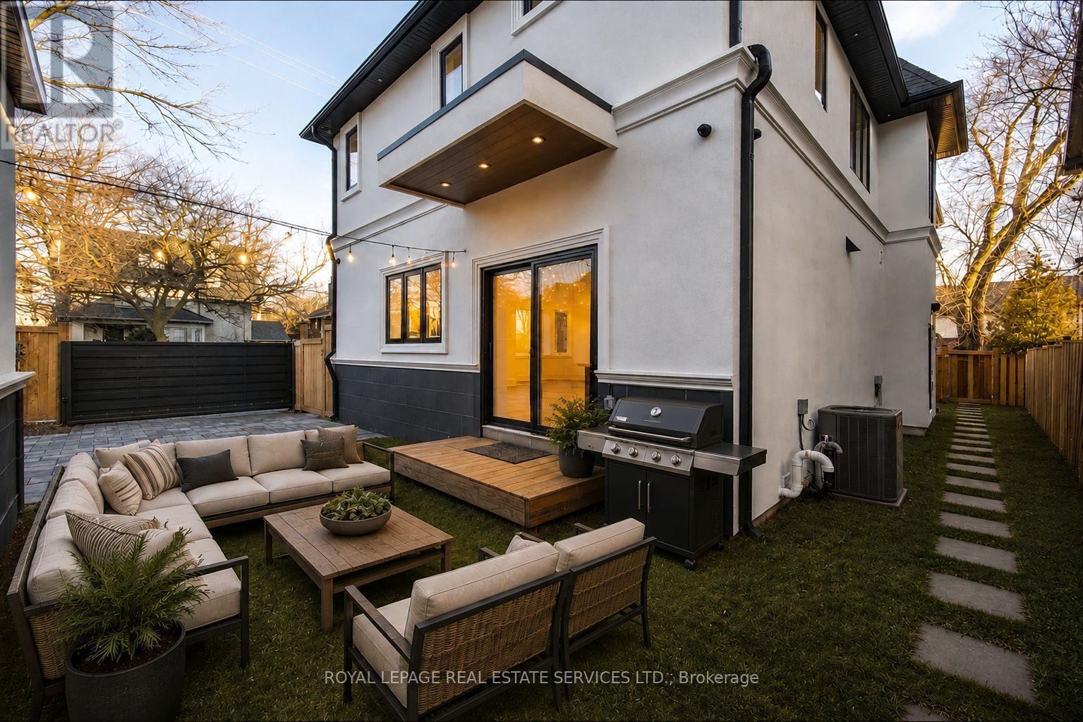 1352 MOUNT PLEASANT ROAD - 40