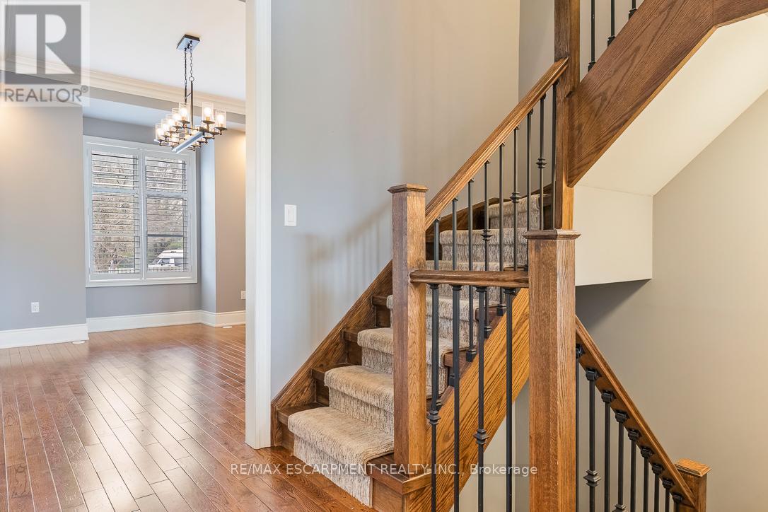 216 REBECCA STREET - 20