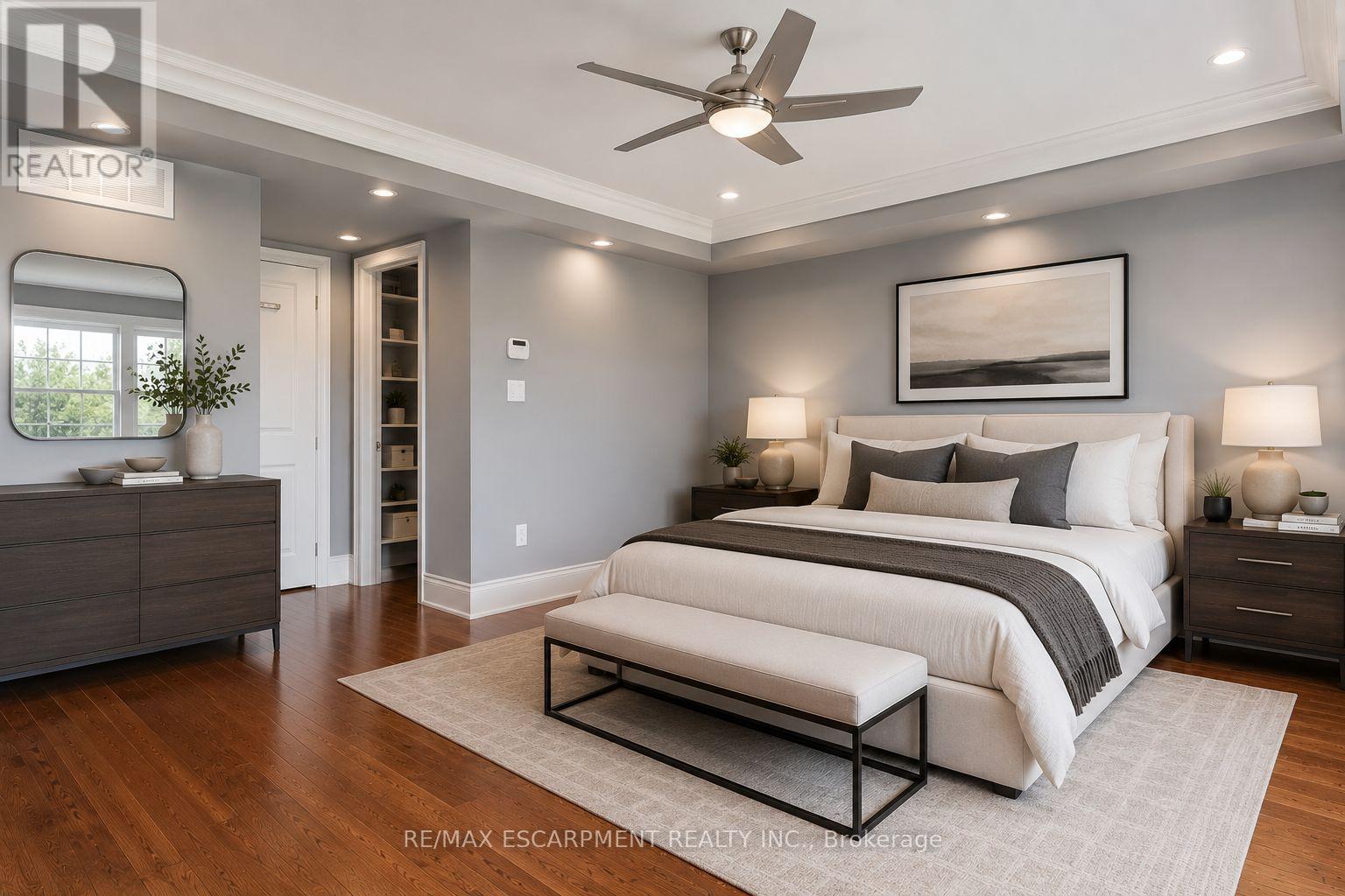 216 REBECCA STREET - 32