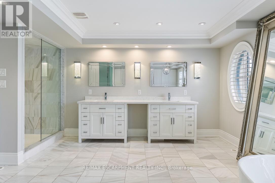 216 REBECCA STREET - 36