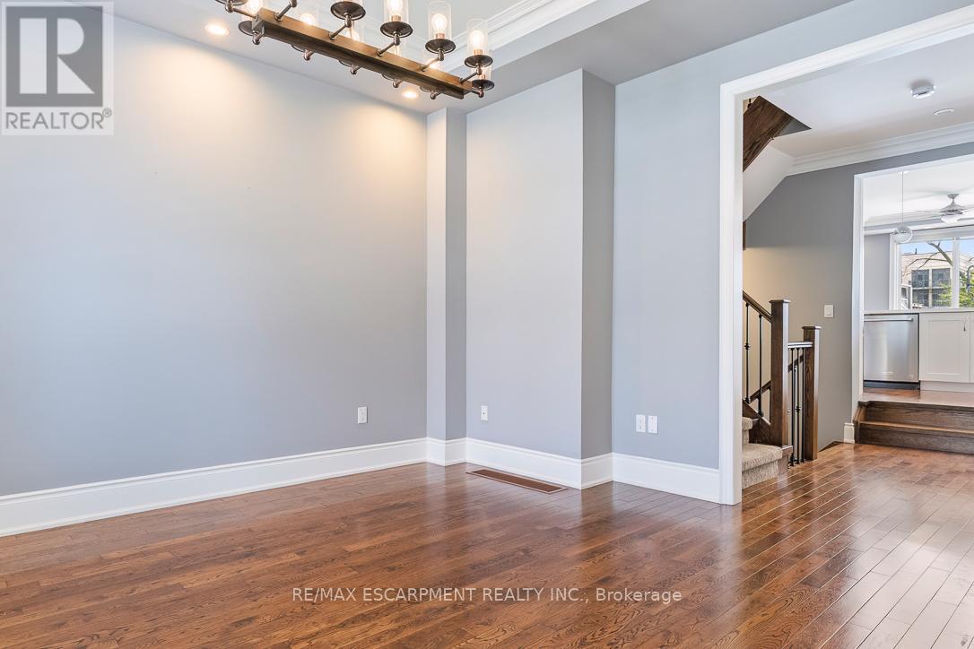 216 REBECCA STREET - 7