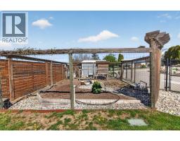 118 Dartmouth Place, Penticton, BC V2A7S4 Photo 38