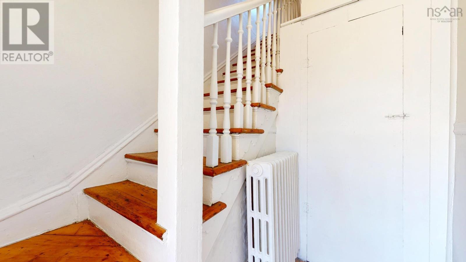 Property 21 of 49 of 2683-2687 Fuller Terrace