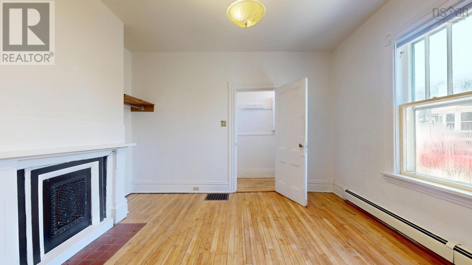 Property 28 of 49 of 2683-2687 Fuller Terrace