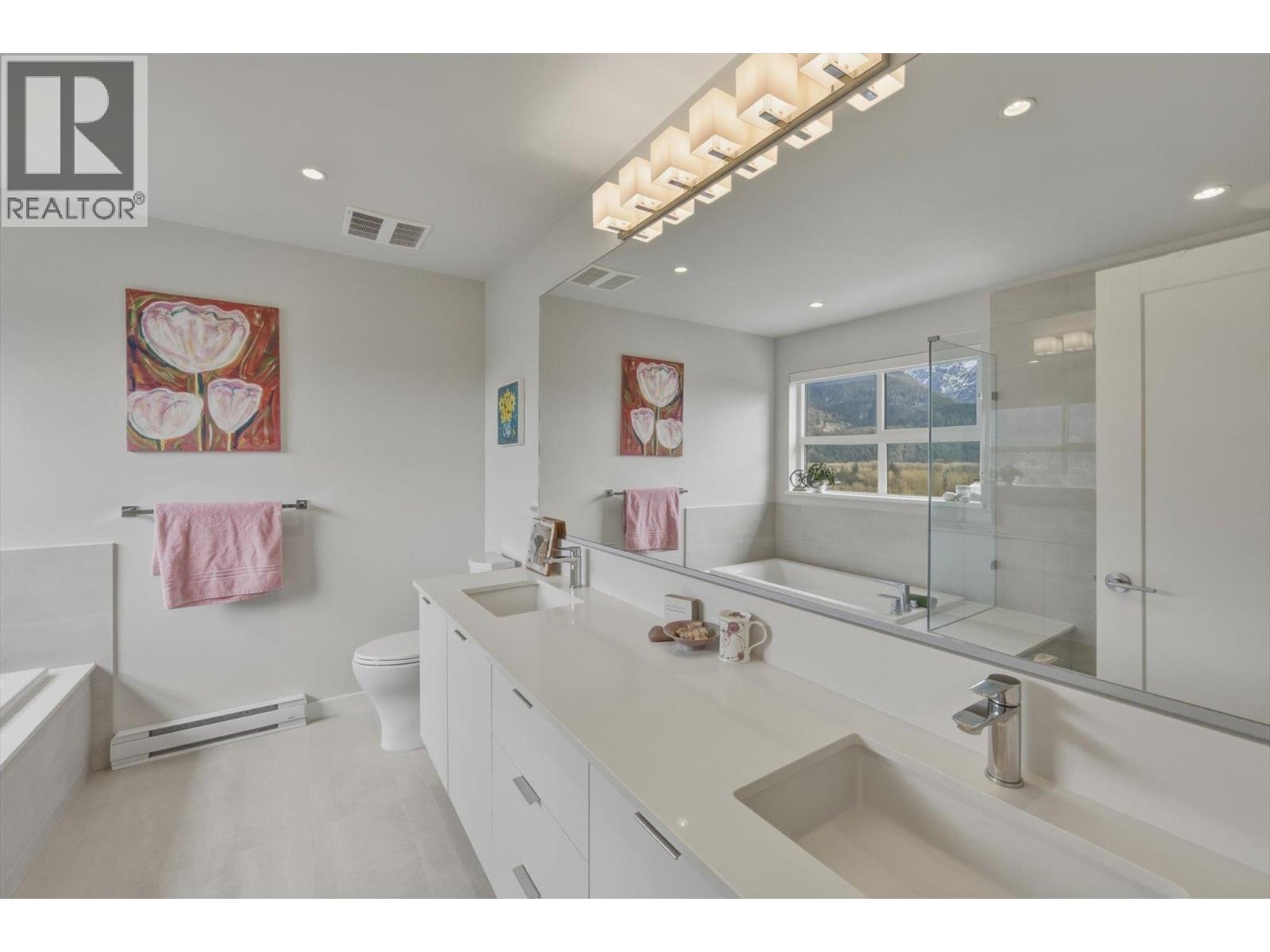41235 HIGHLINE PLACE, Squamish