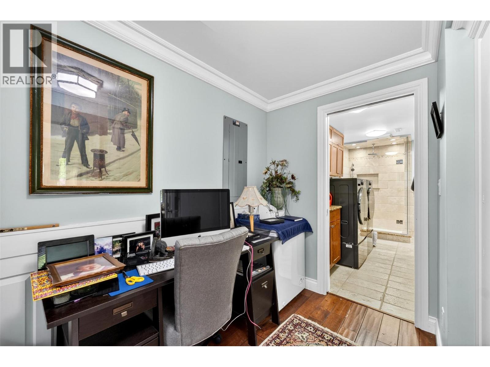331 18 Street SE - 33