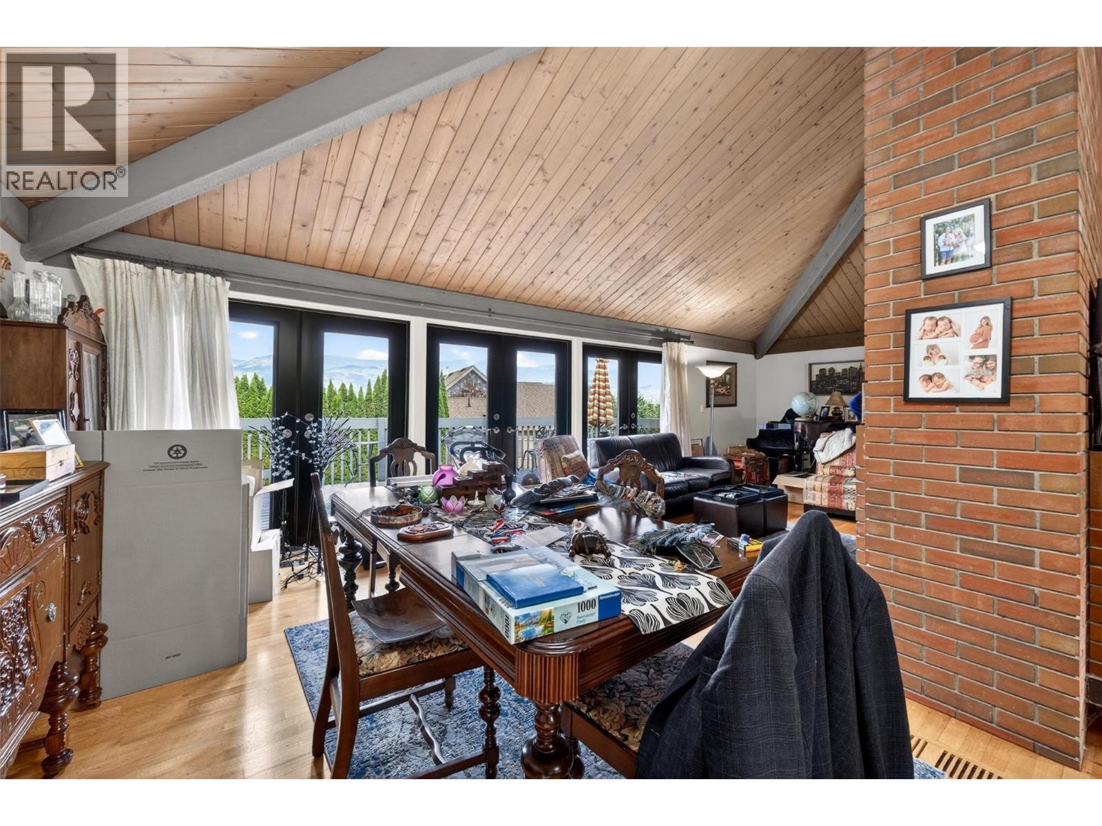 331 18 Street SE - 18