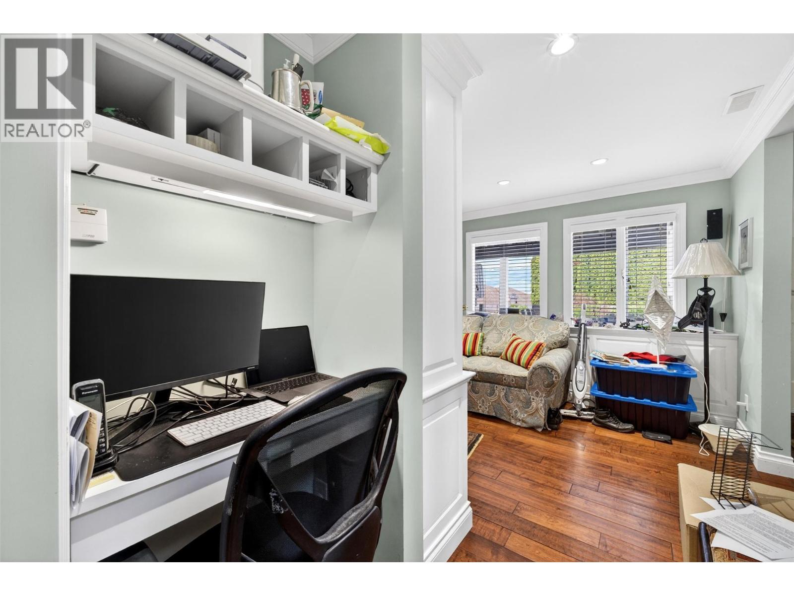 331 18 Street SE - 31