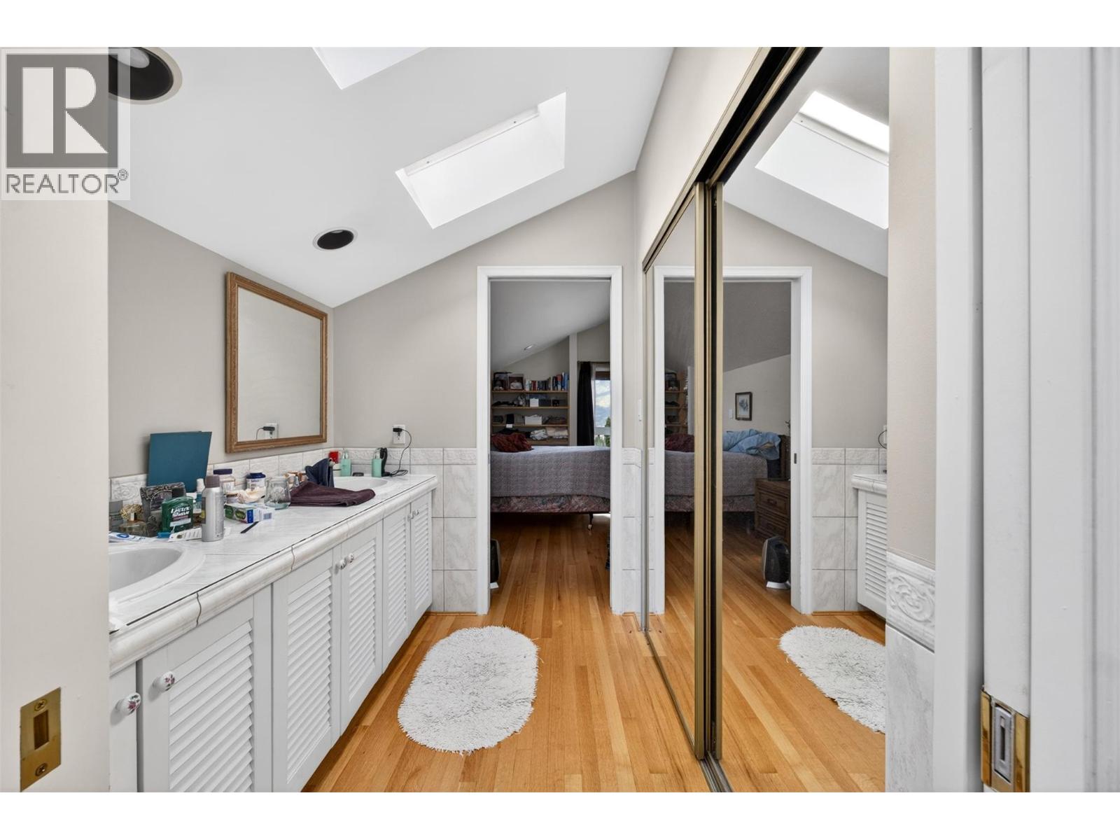 331 18 Street SE - 36