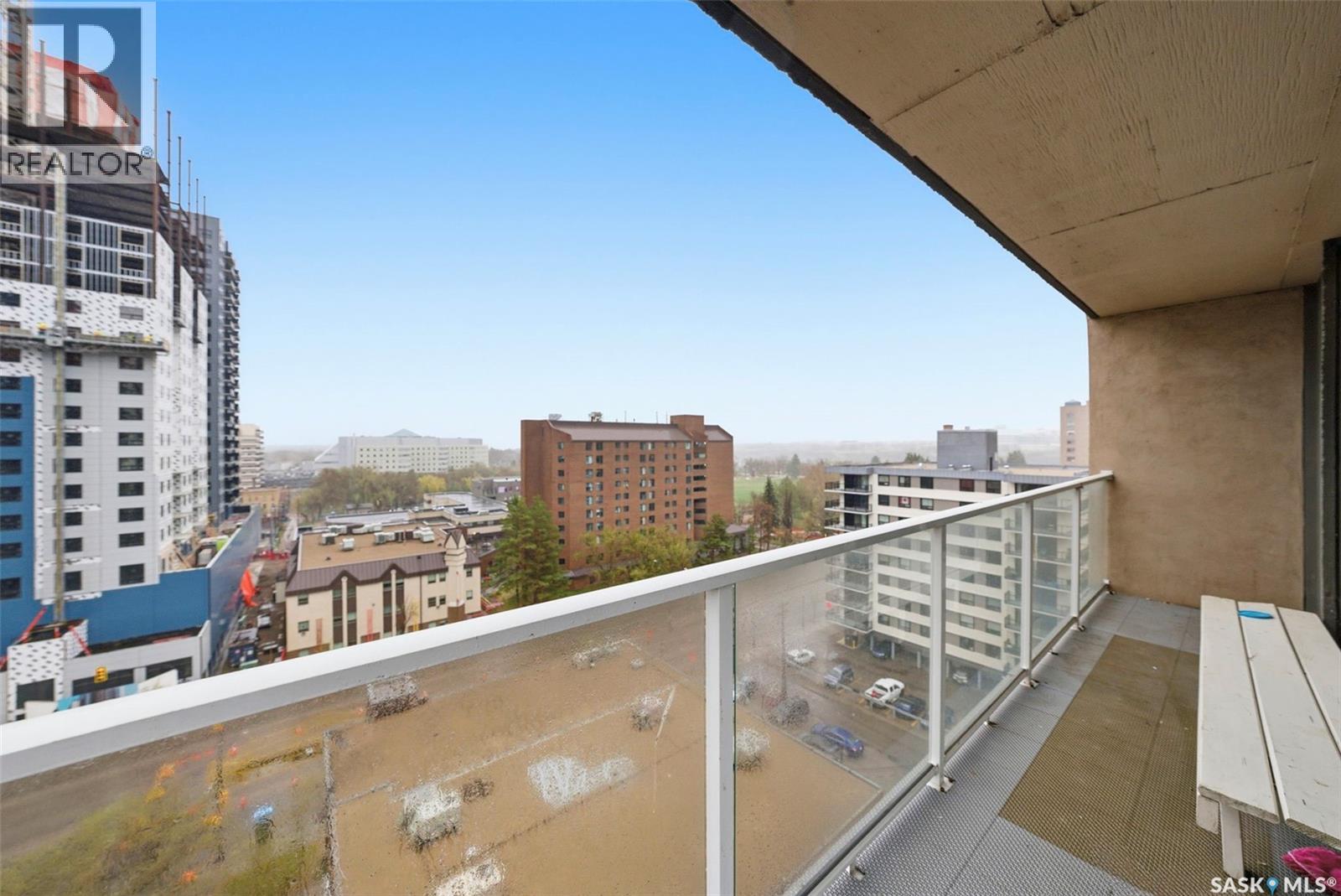 #1102 320 5th AVENUE N - 30