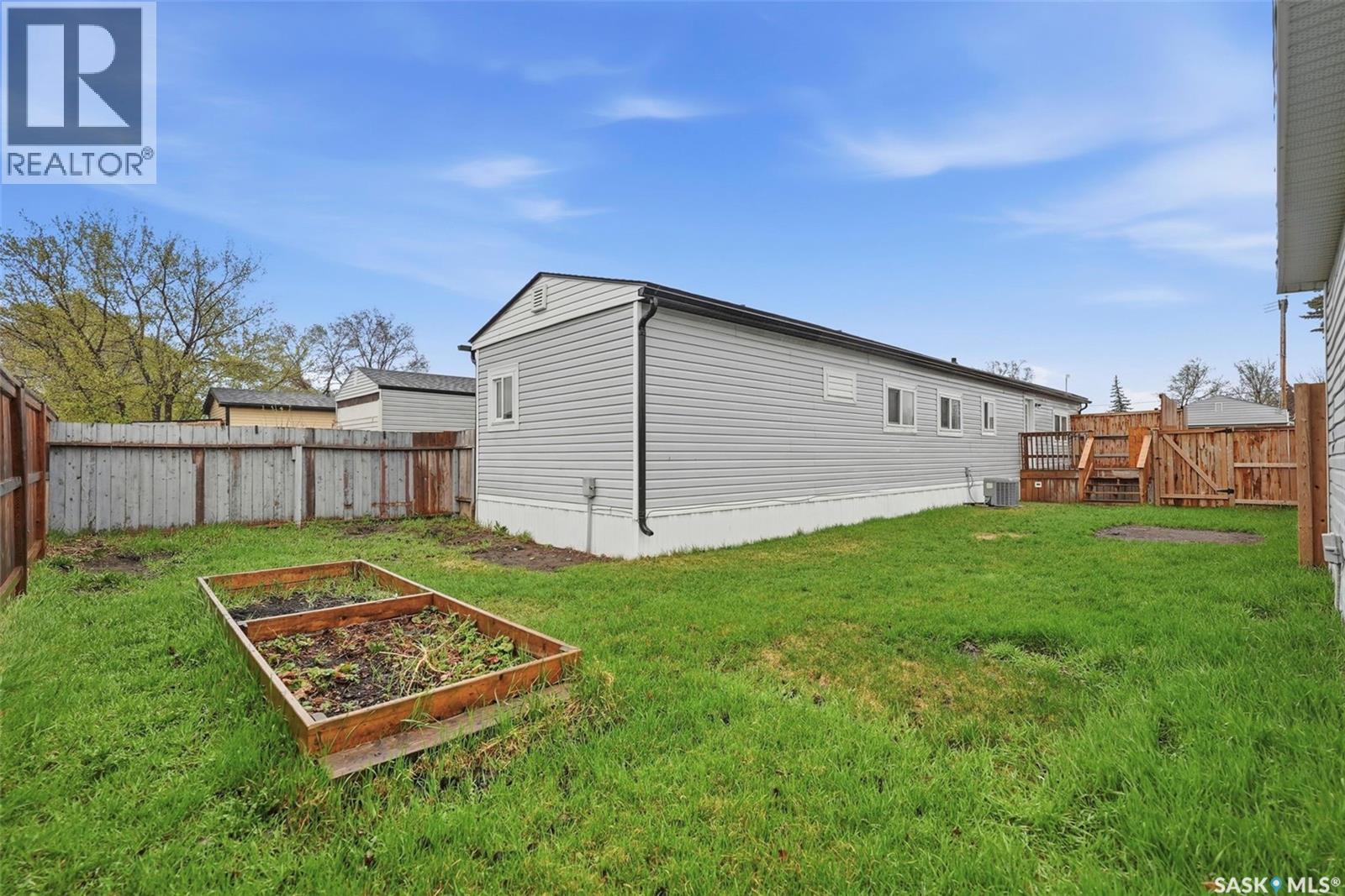 2 219 Grant STREET - 22