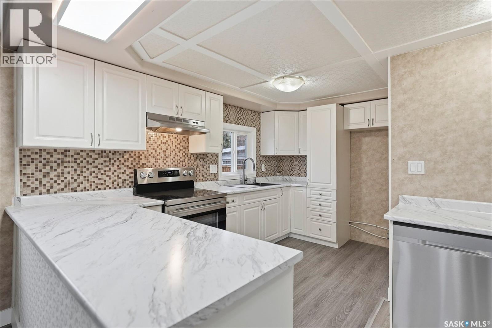 2 219 Grant STREET - 5