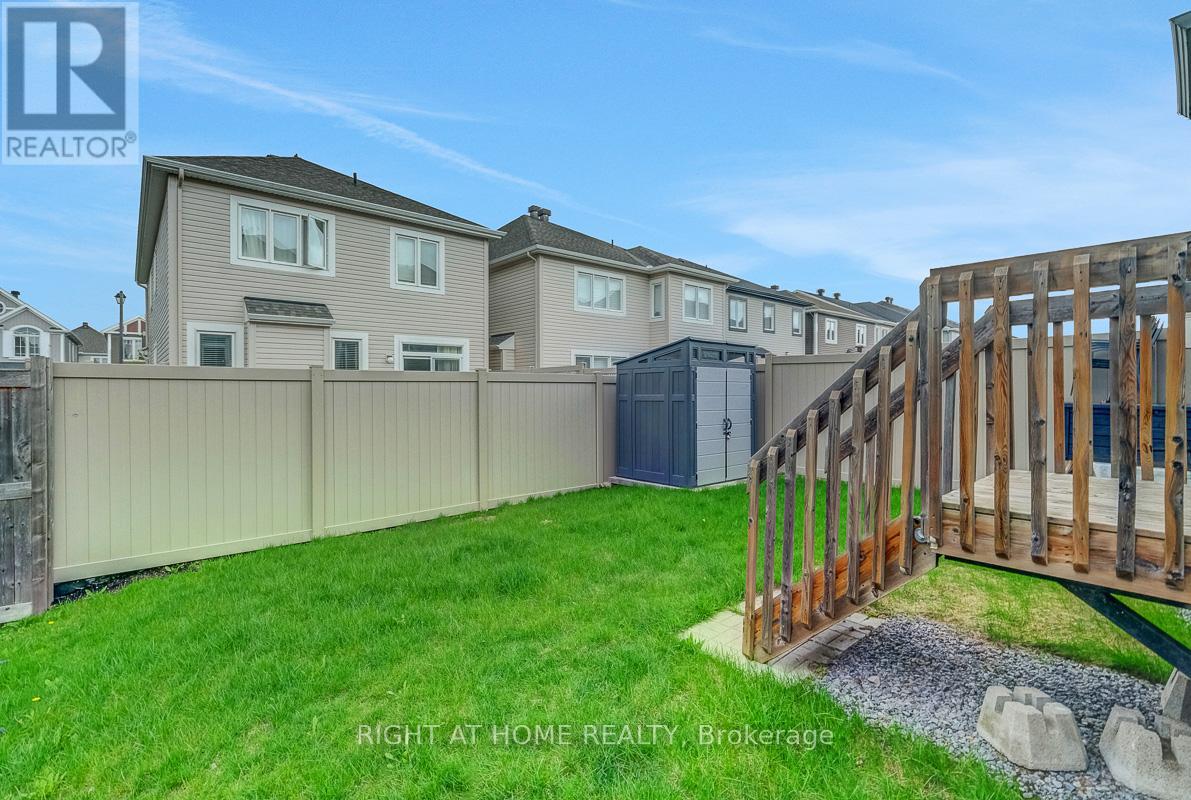 771 DEVARIO CRESCENT - 33