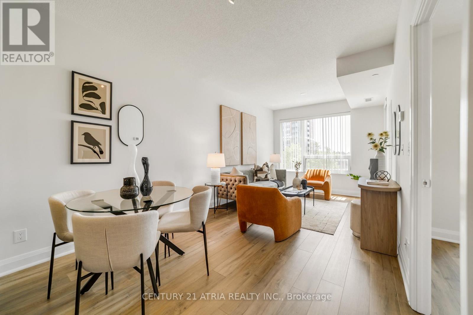 ##307 8228 BIRCHMOUNT ROAD - 17