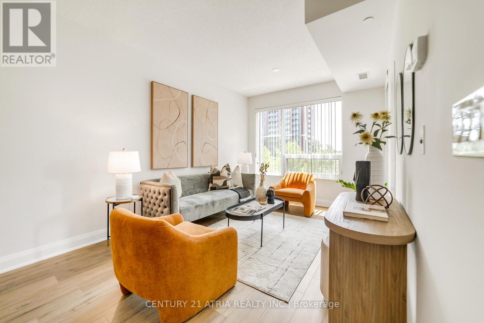 ##307 8228 BIRCHMOUNT ROAD - 19