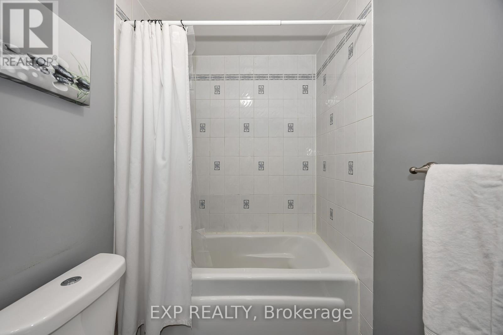 46 NELSON STREET W - 23