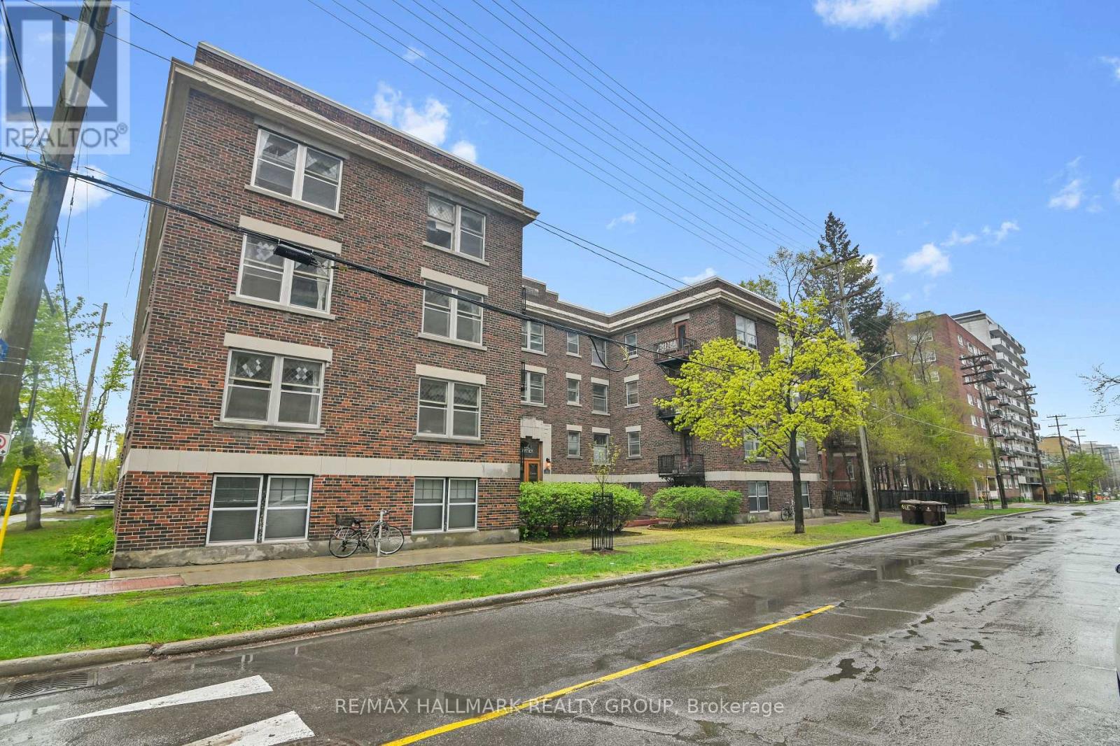 61 CARTIER STREET - 2
