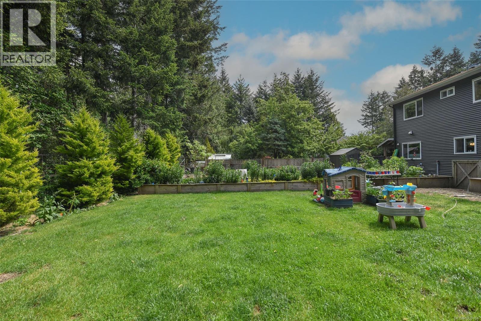2126 Cypress Rd - Image 3