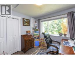 2126 Cypress Rd, Comox, BC V9M3Z5 Photo 18