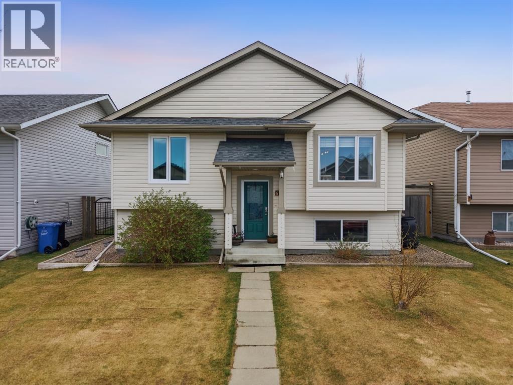 62 Mcdougall Close - photo 2
