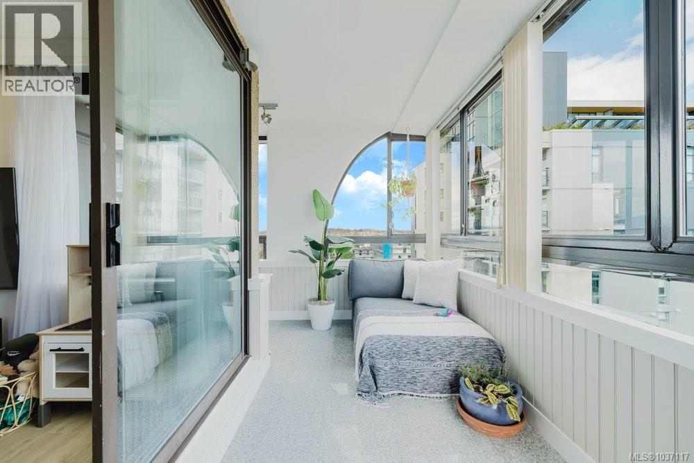 1004 1034 Johnson Street, Victoria