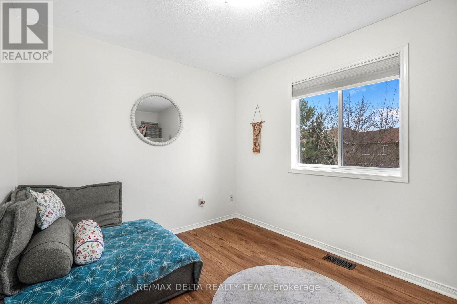 540 CHARDONNAY DRIVE - 21