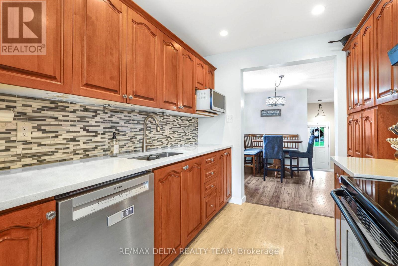 540 CHARDONNAY DRIVE - 14