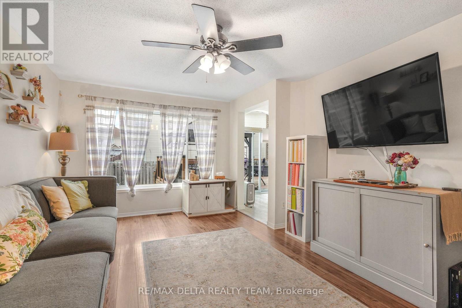540 CHARDONNAY DRIVE - 11