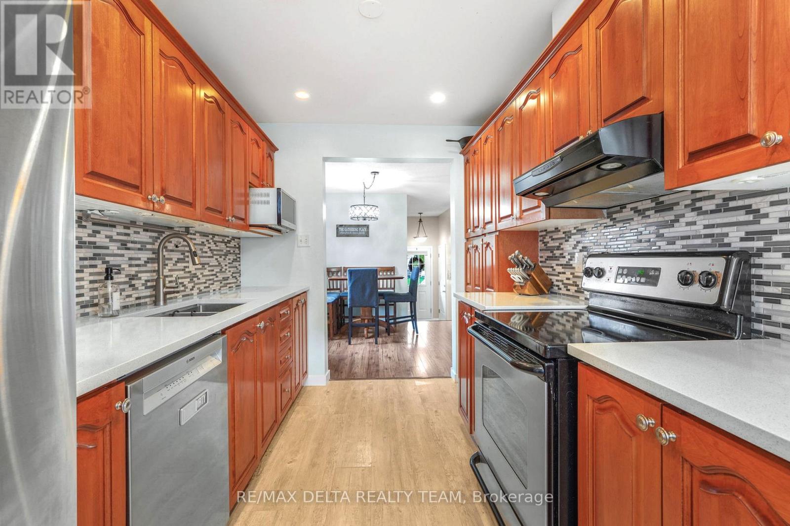 540 CHARDONNAY DRIVE - 15