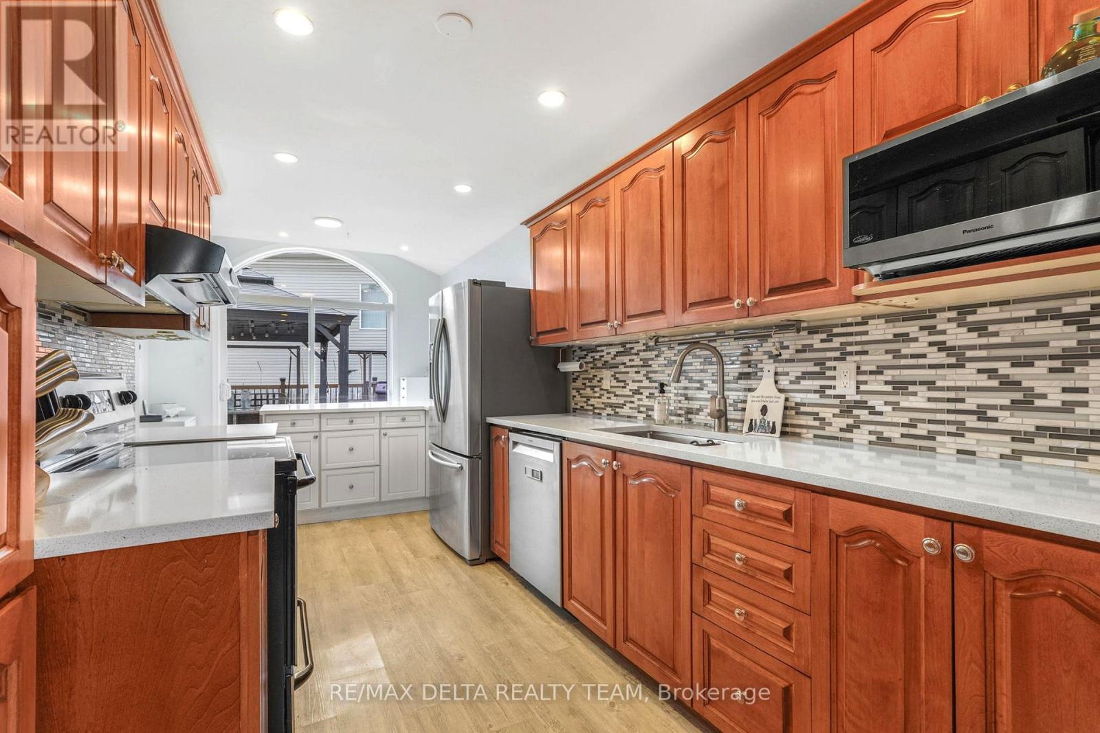 540 CHARDONNAY DRIVE - 12
