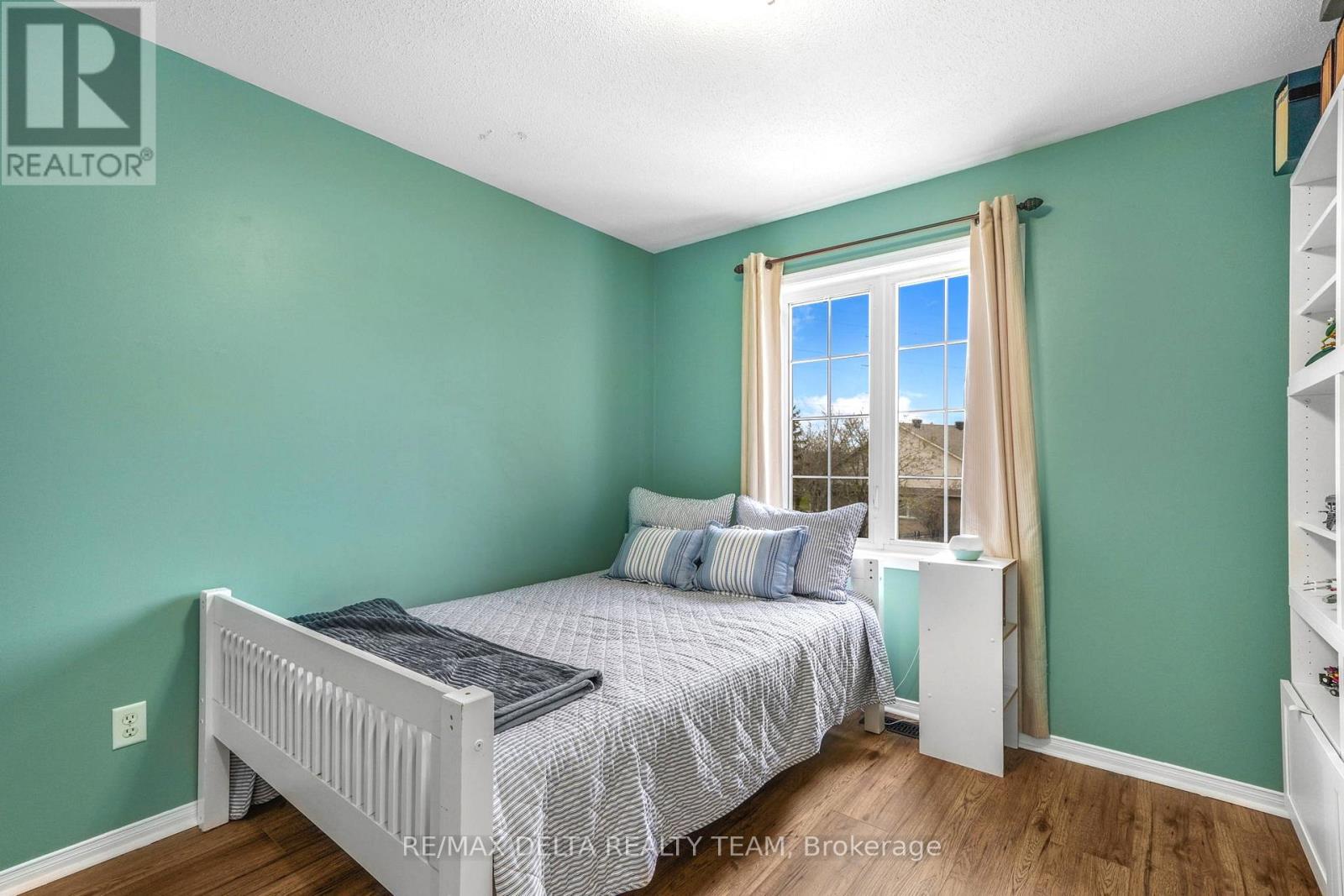 540 CHARDONNAY DRIVE - 23