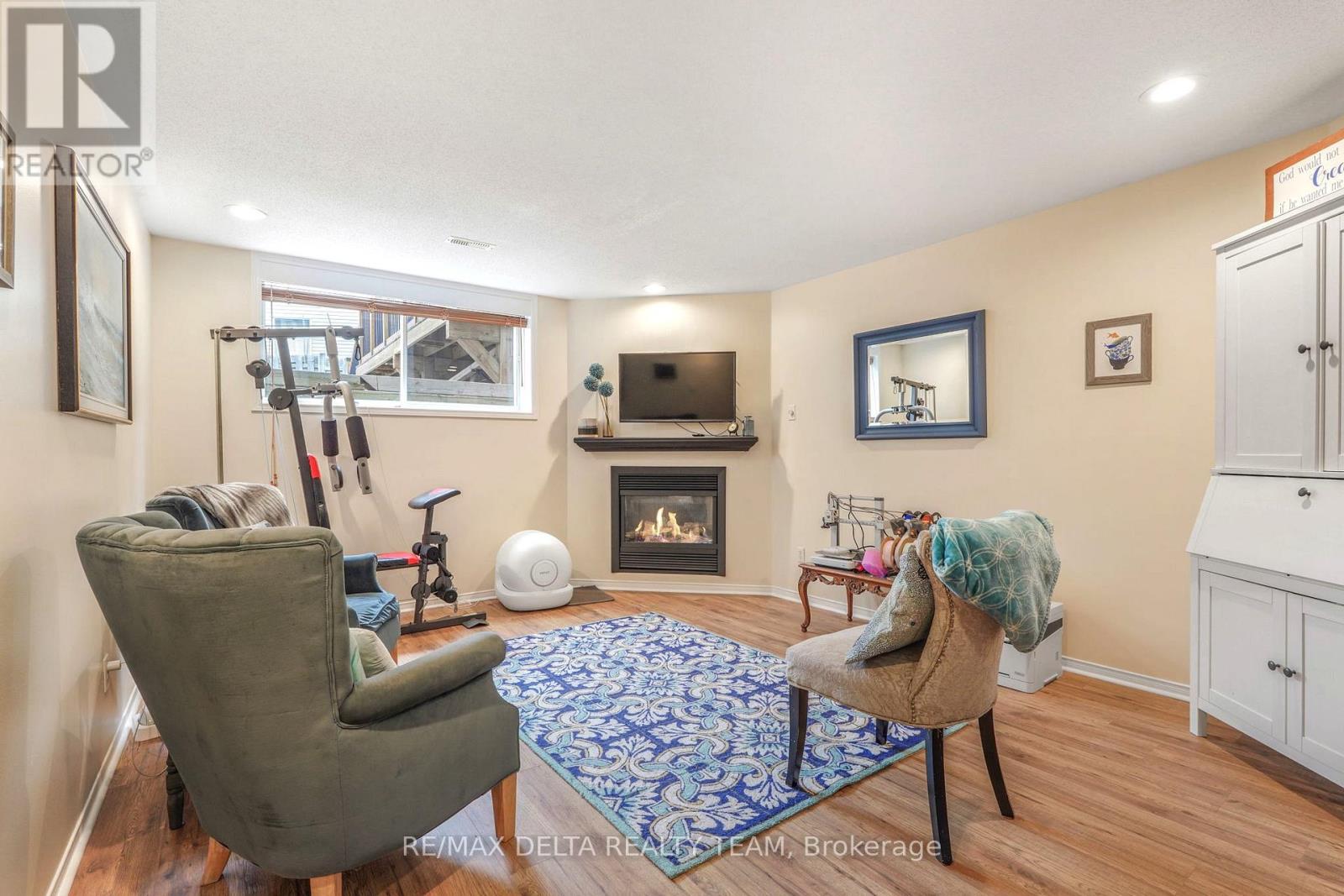 540 CHARDONNAY DRIVE - 26