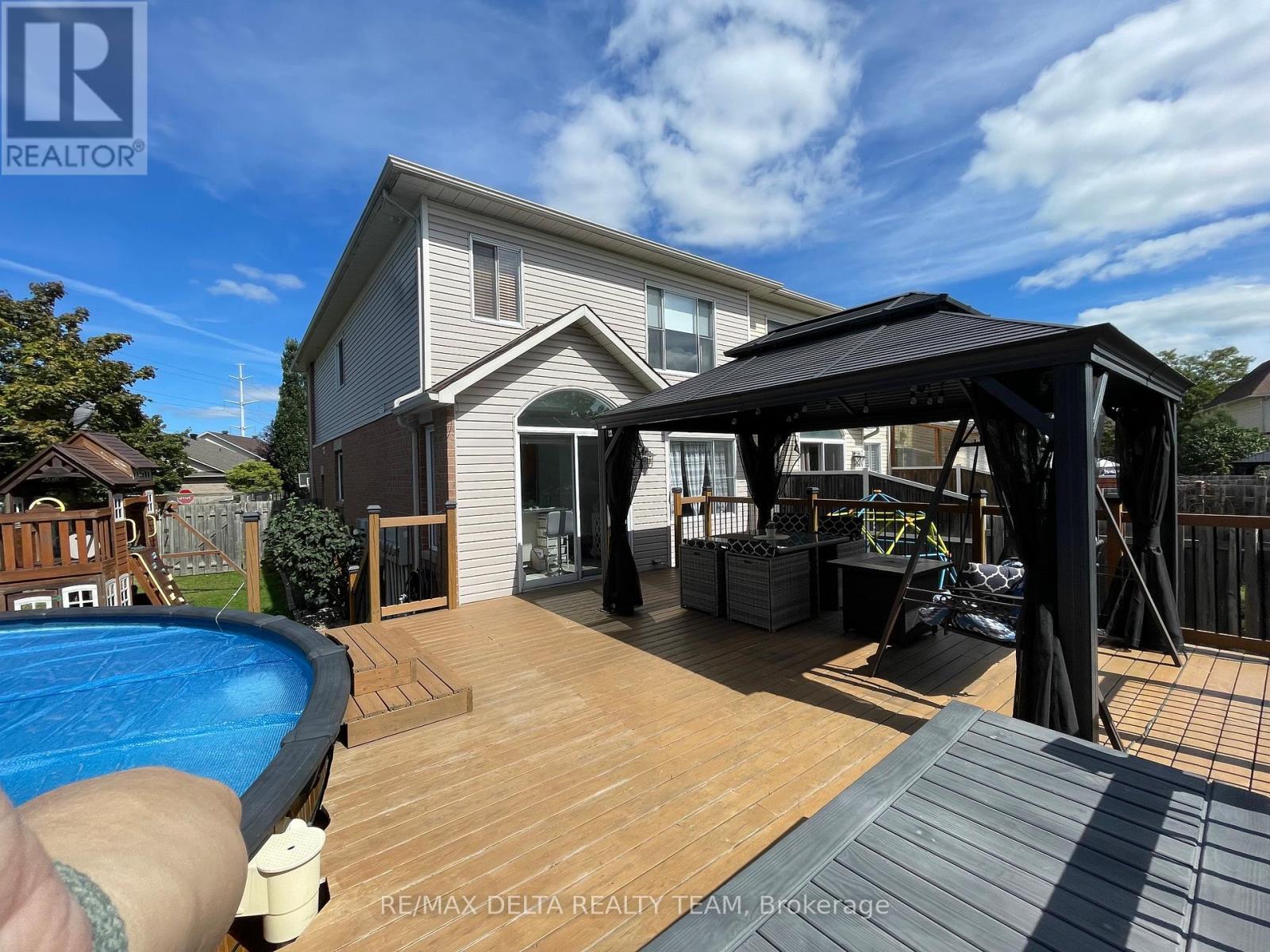 540 CHARDONNAY DRIVE - 40