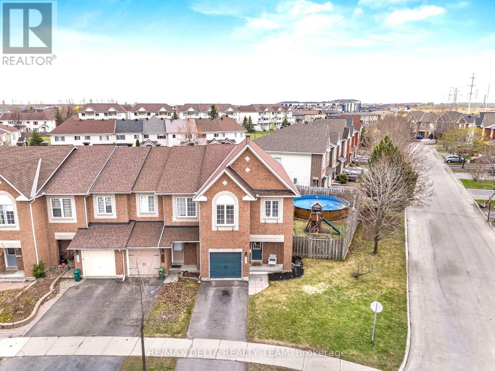 540 CHARDONNAY DRIVE - 32