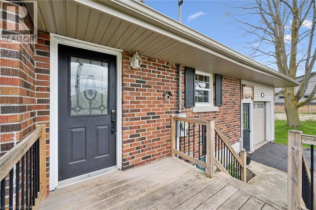 370 GORDON Street - 6