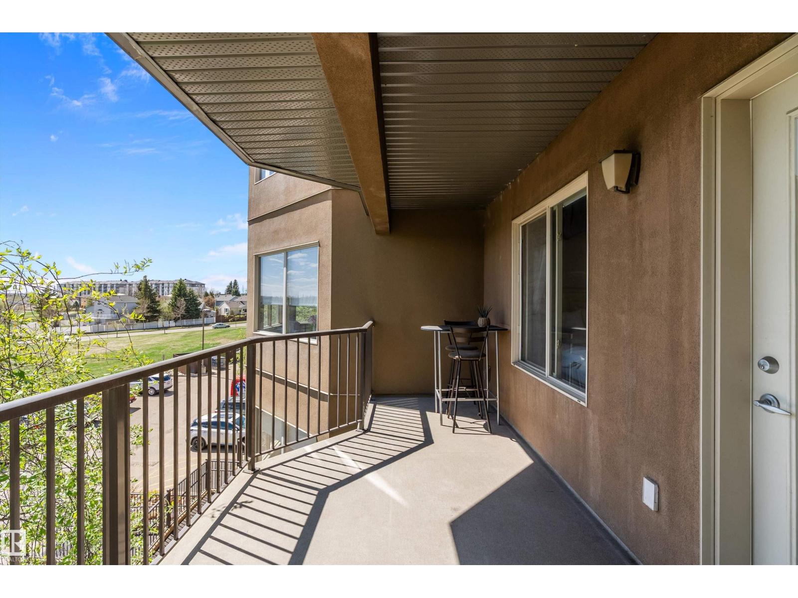 #301 530 HOOKE RD NW - 29