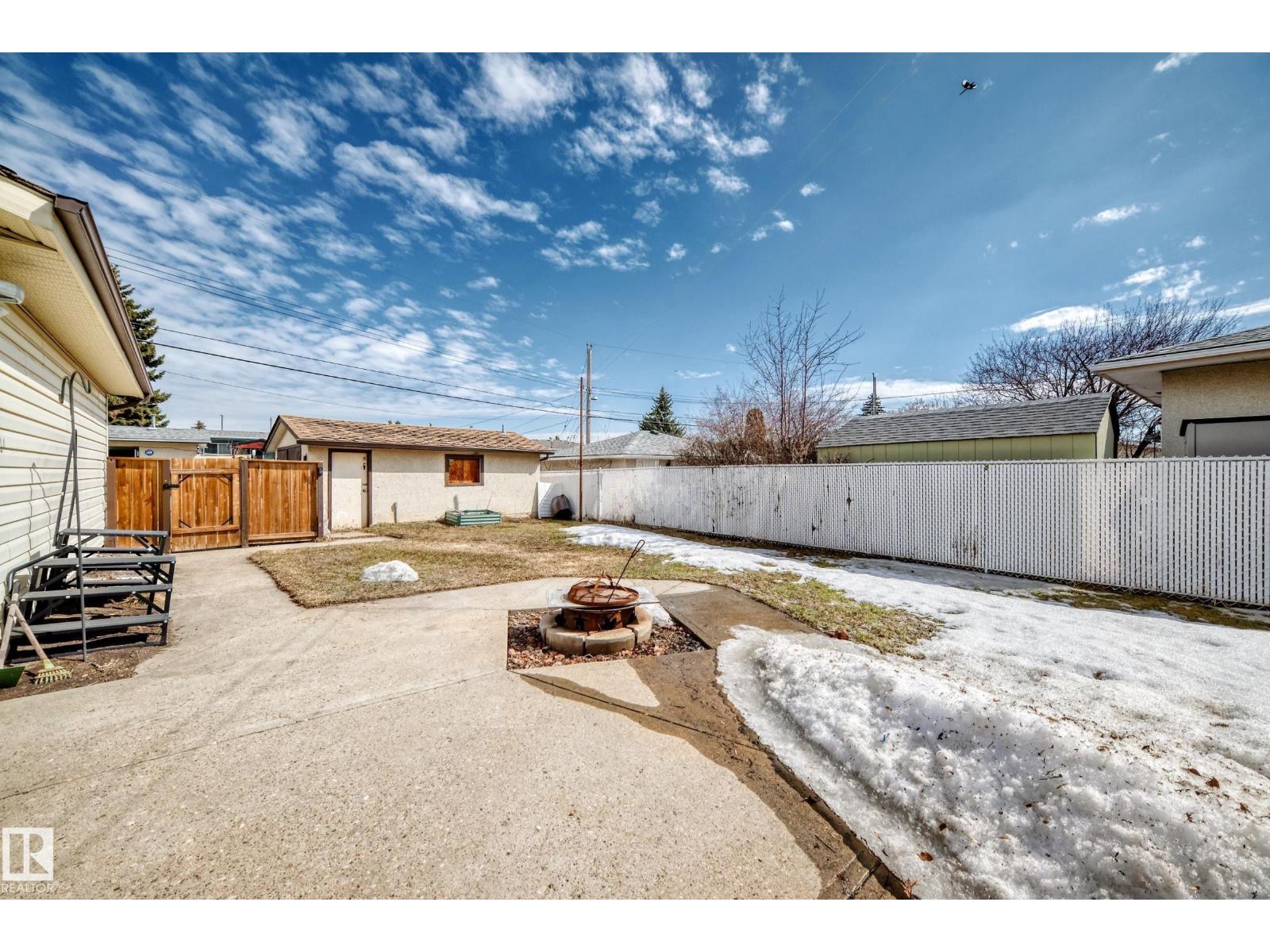 13419 70 ST NW, Edmonton