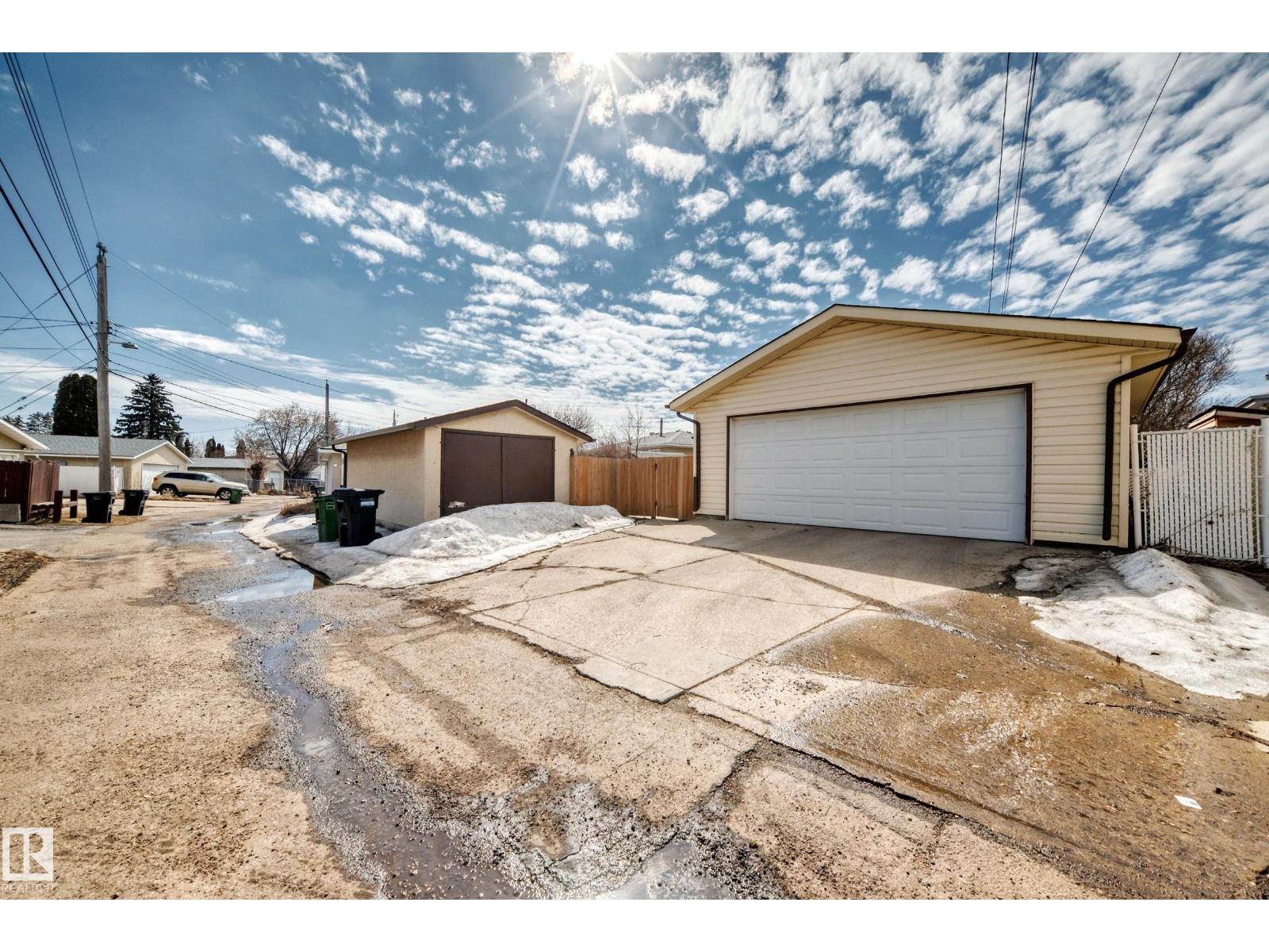 13419 70 ST NW, Edmonton