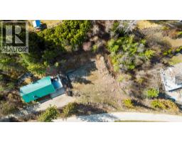 2622 Woodland Place, Blind Bay, BC V0E1H2 Photo 10
